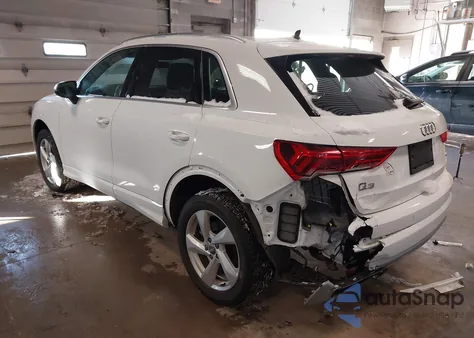 2019 Audi Q3 2.0T Premium из США, поврежденный, VIN WA1AECF36K1068819